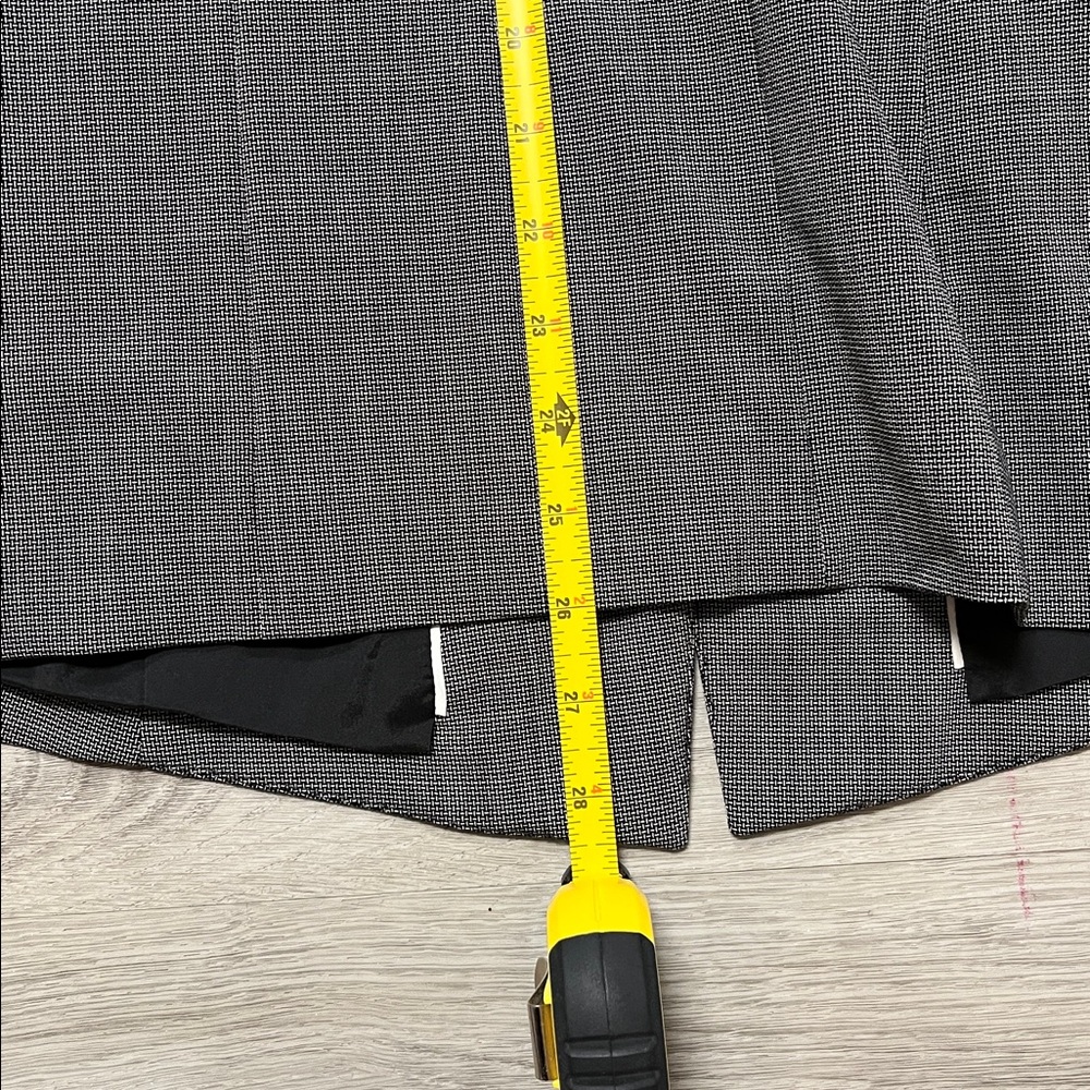 💎 Lafayette 148 Charcoal Women's Blazer size 6. - Picture 7 of 7
